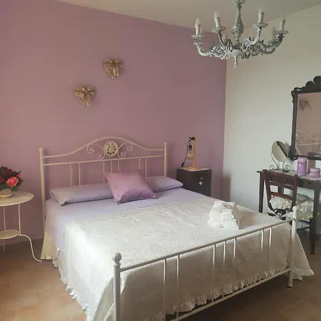 La Casa Del Duca * Montalto delle Marche